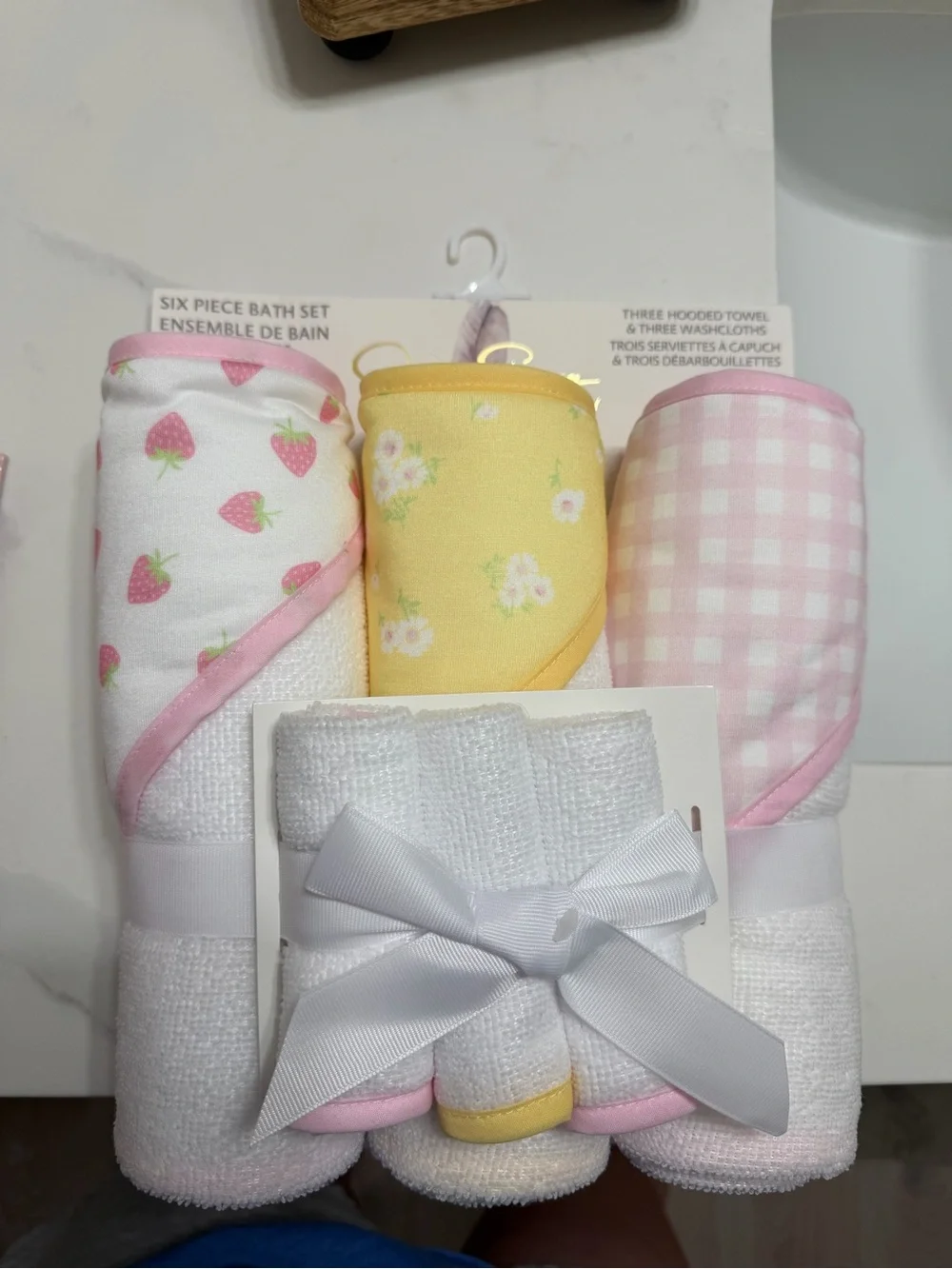 NEW Baby Hooded Towel & Washcloth Set - Pink, Yellow, White